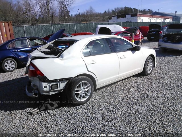 3FAHP0GA0CR270529 - 2012 FORD FUSION S WHITE photo 4