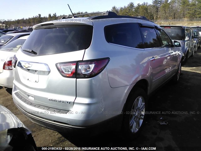 1GNKVGKD2EJ155581 - 2014 CHEVROLET TRAVERSE LT SILVER photo 4