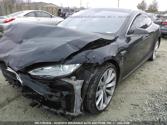 5YJSA1CPXDFP05352 - 2013 TESLA MODEL S Սև լուսանկար 2