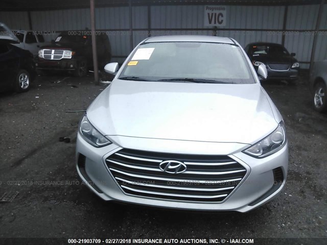 5NPD84LF3HH051637 - 2017 HYUNDAI ELANTRA SE/VALUE/LIMITED SILVER photo 6