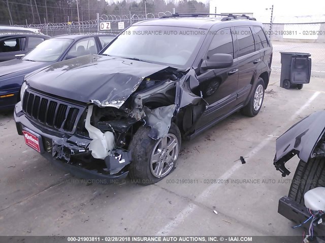 1J4GR48K66C142887 - 2006 JEEP GRAND CHEROKEE LAREDO/COLUMBIA/FREEDOM BLACK photo 2