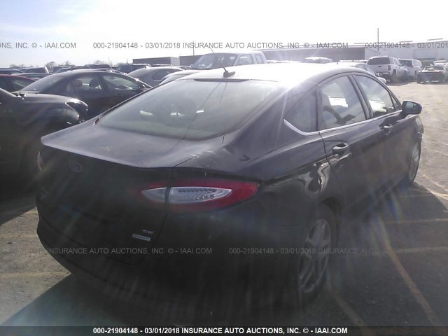 3FA6P0HD4ER240842 - 2014 FORD FUSION SE BLACK photo 4