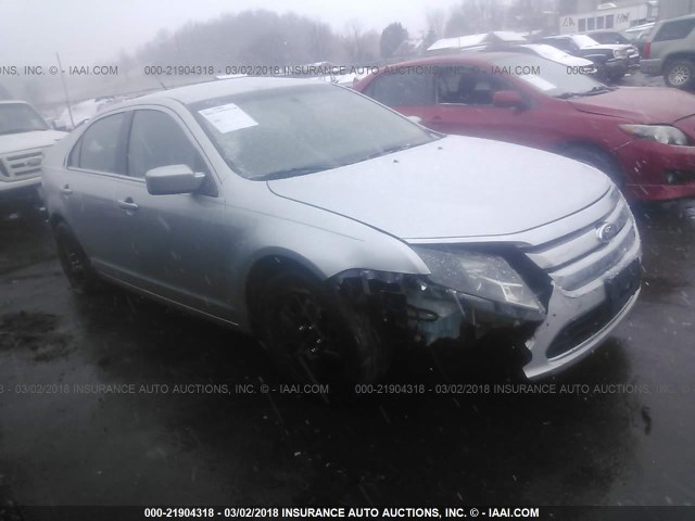 3FAHP0HA5BR104830 - 2011 FORD FUSION SE SILVER photo 1