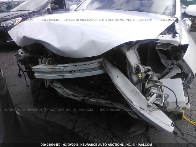 JF1GE6A60AH506488 - 2010 SUBARU IMPREZA 2.5I WHITE photo 6