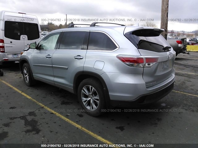 5TDBKRFH8FS158077 - 2015 TOYOTA HIGHLANDER LE/LE PLUS SILVER photo 3