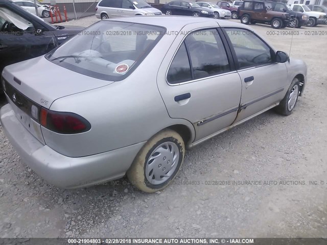 1N4AB41D6WC709827 - 1998 NISSAN SENTRA E/XE/GXE/GLE SILVER photo 4