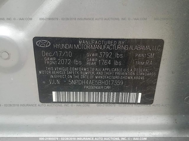 5NPDH4AE5BH017359 - 2011 HYUNDAI ELANTRA GLS/LIMITED SILVER photo 9