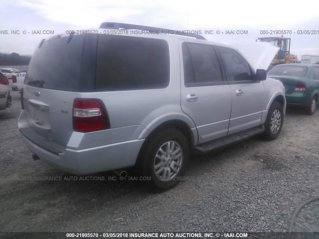 1FMJU1J5XBEF22497 - 2011 FORD EXPEDITION XLT/KING RANCH SILVER photo 4
