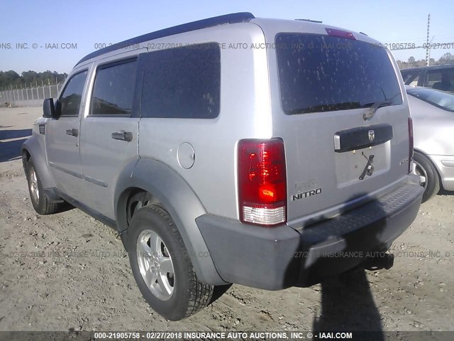 1D8GU28K37W560687 - 2007 DODGE NITRO SXT SILVER photo 3