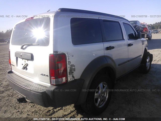 1D8GU28K37W560687 - 2007 DODGE NITRO SXT SILVER photo 4