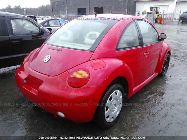 3VWBB61C0WM031010 - 1998 VOLKSWAGEN NEW BEETLE 红色 照片 4
