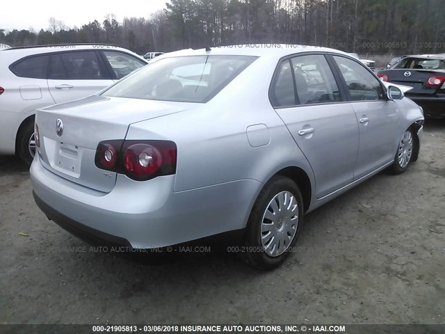 3VWJM71K08M080178 - 2008 VOLKSWAGEN JETTA S 银色 照片 4