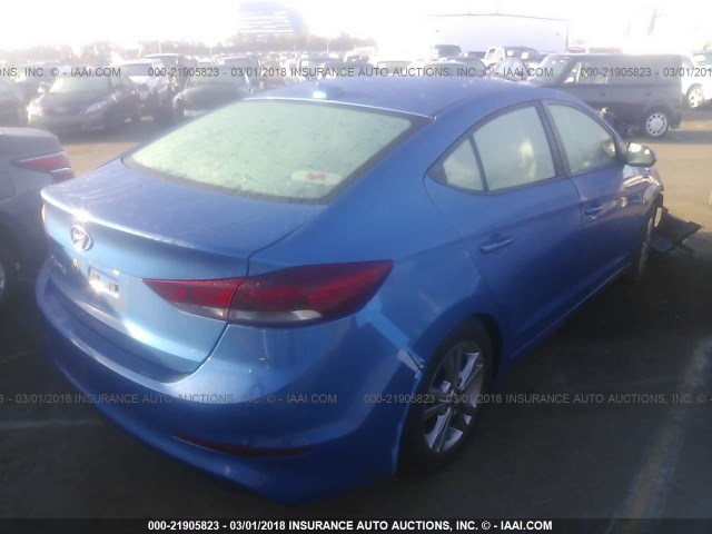 KMHD84LF9HU383177 - 2017 HYUNDAI ELANTRA SE/VALUE/LIMITED BLUE photo 4