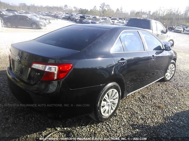 4T1BF1FK1CU098969 - 2012 TOYOTA CAMRY SE/LE/XLE BLACK photo 4