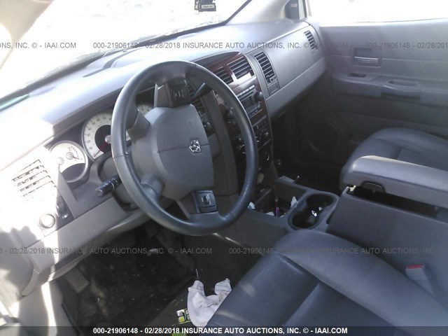 1D4HB48D55F555514 - 2005 DODGE DURANGO SLT SILVER photo 5