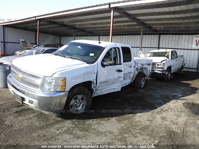 3GCPKSE70DG125933 - 2013 CHEVROLET SILVERADO K1500 LT WHITE photo 2