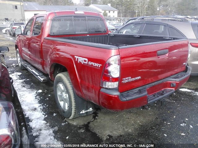 5TFMU4FNXFX030400 - 2015 TOYOTA TACOMA DOUBLE CAB LONG BED RED photo 3