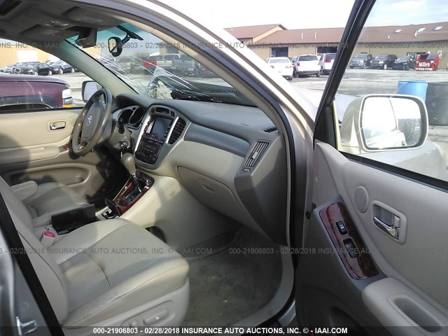 JTEEP21A360166859 - 2006 TOYOTA HIGHLANDER LIMITED TAN photo 5