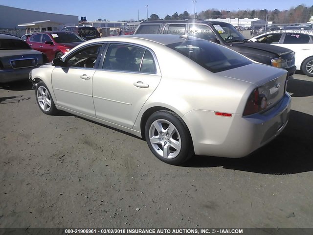 1G1ZB5E05CF274781 - 2012 CHEVROLET MALIBU LS 银色 照片 3