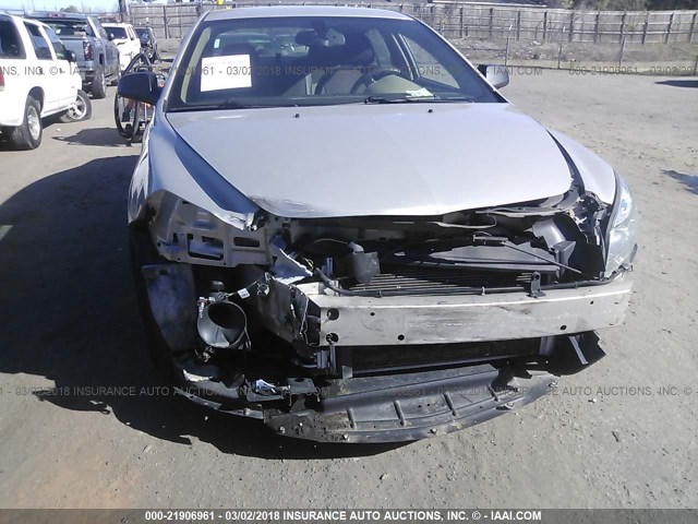 1G1ZB5E05CF274781 - 2012 CHEVROLET MALIBU LS 银色 照片 6