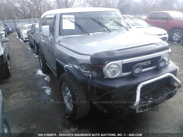 JTEBU11F69K065633 - 2009 TOYOTA FJ CRUISER SILVER photo 1