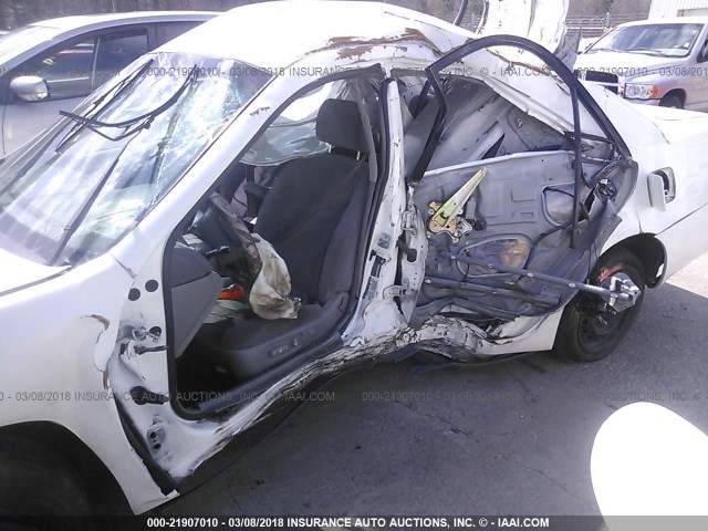 4T1BE32K25U416637 - 2005 TOYOTA CAMRY LE/XLE/SE WHITE photo 6