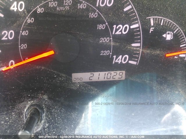 4T1BE32K25U416637 - 2005 TOYOTA CAMRY LE/XLE/SE WHITE photo 7