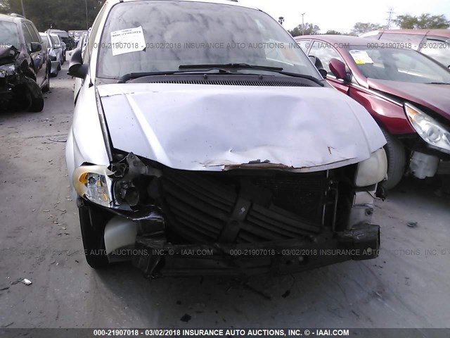 1D4GP24RX5B188328 - 2005 DODGE GRAND CARAVAN SE SILVER photo 6