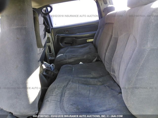 1GCHC23G21F100825 - 2001 CHEVROLET SILVERADO C2500 HEAVY DUTY GOLD photo 8