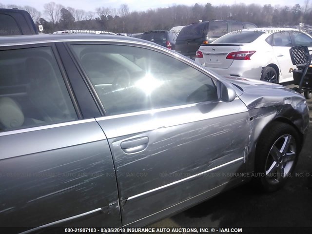 WAUDG68E65A462836 - 2005 AUDI A4 3.2 QUATTRO GRAY photo 6