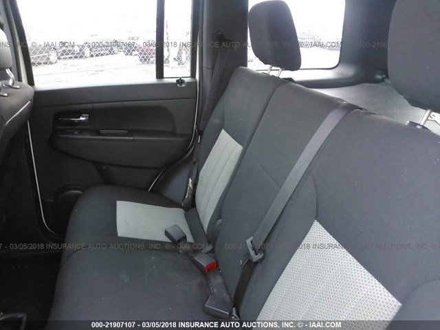 1J4PN2GK9AW148918 - 2010 JEEP LIBERTY SPORT 白色 照片 8