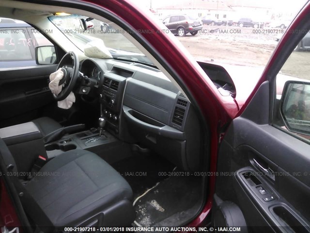 1J4PN2GK7BW555900 - 2011 JEEP LIBERTY SPORT 勃艮第红 照片 5