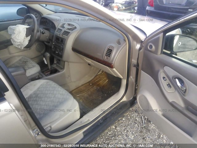 1G1ZT548X5F265694 - 2005 CHEVROLET MALIBU LS თაფლისფერი ფოტო 5