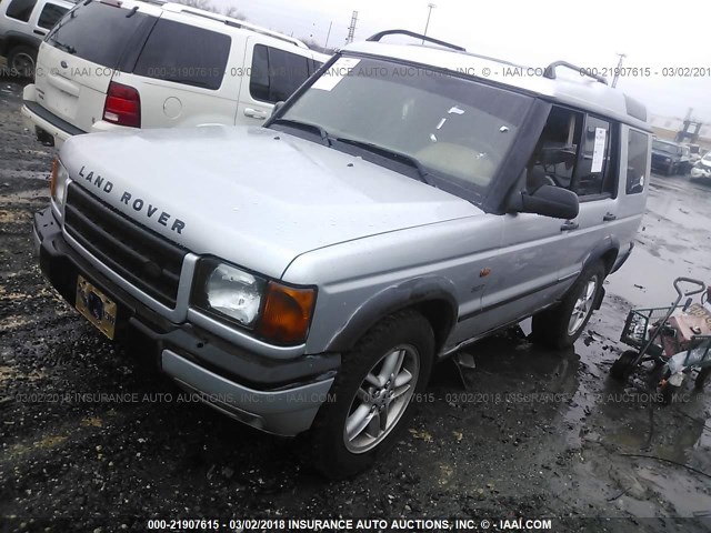SALTW12472A752706 - 2002 LAND ROVER DISCOVERY II SE SILVER photo 2