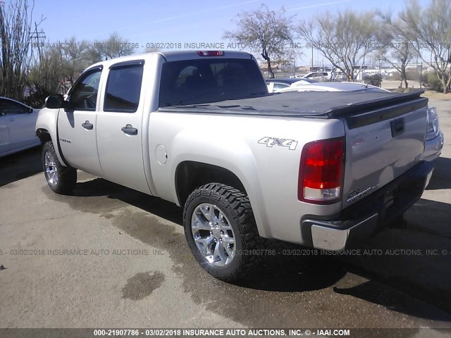 3GTEK23MX9G108306 - 2009 GMC SIERRA K1500 SLE SILVER photo 3