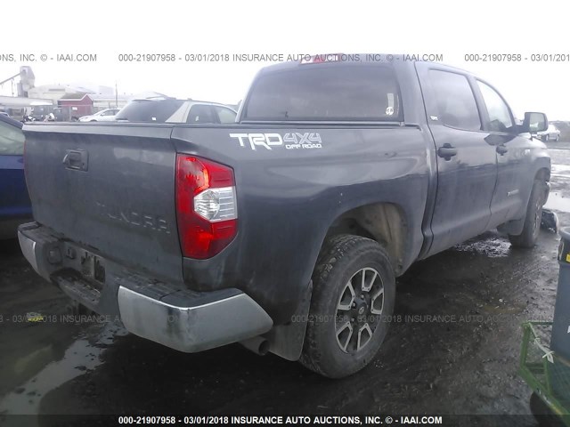 5TFDY5F11EX403054 - 2014 TOYOTA TUNDRA CREWMAX SR5 GRAY photo 4