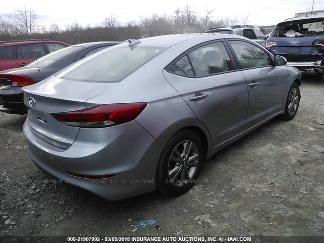 5NPD84LFXHH073974 - 2017 HYUNDAI ELANTRA SE/VALUE/LIMITED GRAY photo 4