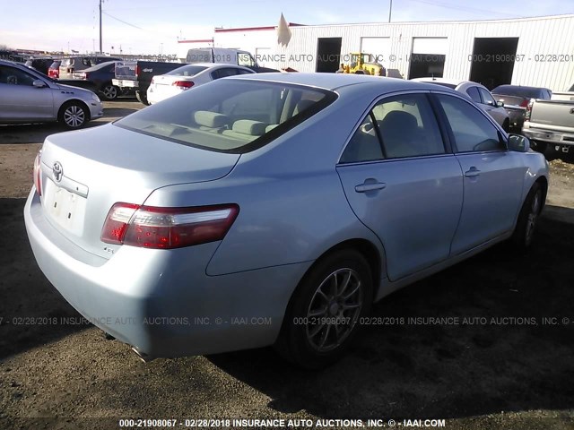 4T1BK46K77U551401 - 2007 TOYOTA CAMRY NEW GENERAT LE/XLE/SE Light Blue photo 4