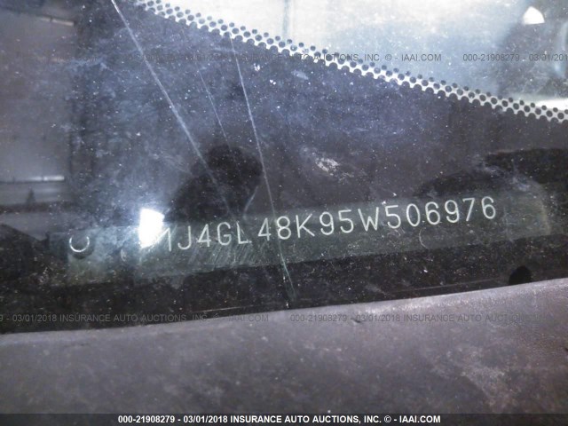 1J4GL48K95W506976 - 2005 JEEP LIBERTY SPORT 红色 照片 9