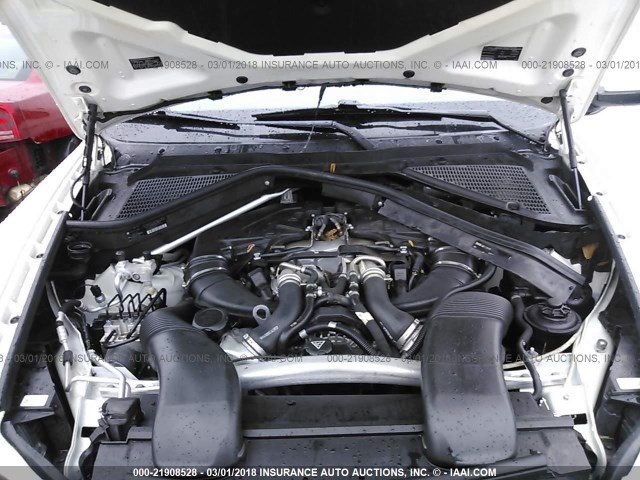 5UXZV8C57DL892555 - 2013 BMW X5 XDRIVE50I WHITE photo 10