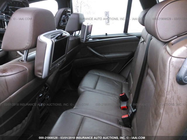 5UXZV8C57DL892555 - 2013 BMW X5 XDRIVE50I WHITE photo 8