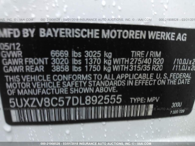 5UXZV8C57DL892555 - 2013 BMW X5 XDRIVE50I WHITE photo 9