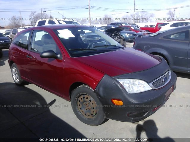 3FAFP31N05R108522 - 2005 FORD FOCUS ZX3 RED photo 1