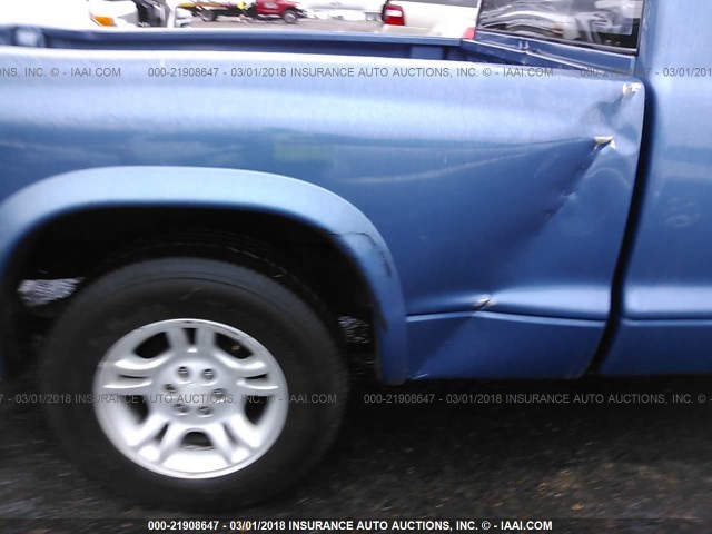 1D7GL12K84S742477 - 2004 DODGE DAKOTA SXT BLUE photo 6