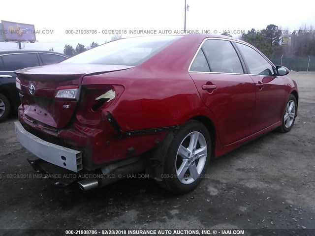 4T1BF1FK7CU633948 - 2012 TOYOTA CAMRY SE/LE/XLE RED photo 4