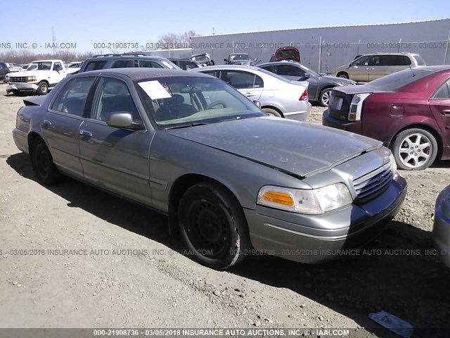 2FAFP71W3YX129676 - 2000 FORD CROWN VICTORIA POLICE INTERCEPTOR SILVER photo 1