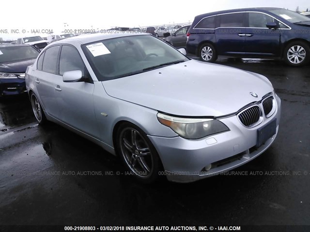 WBANB33594B112943 - 2004 BMW 545 I SILVER photo 1