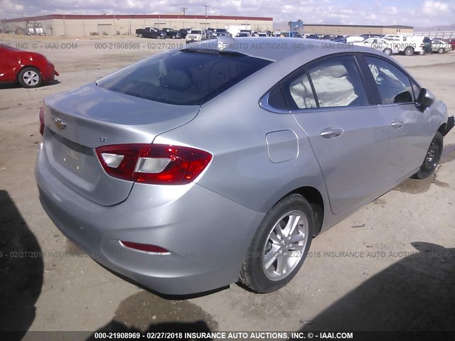 1G1BE5SM2H7105240 - 2017 CHEVROLET CRUZE LT SILVER photo 4