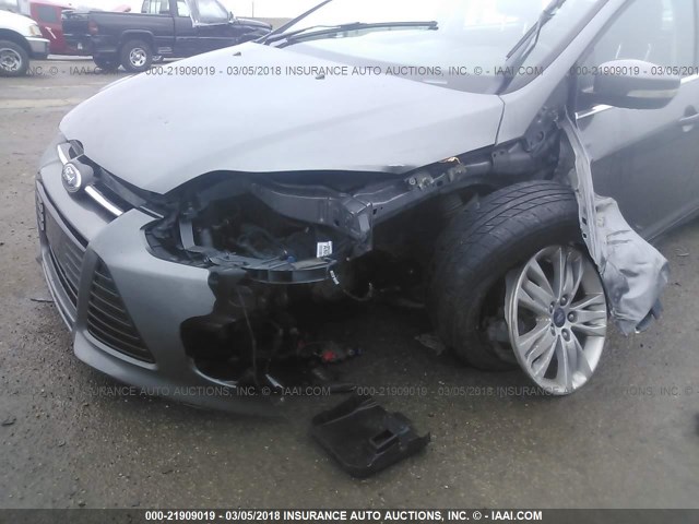 1FAHP3H27CL163159 - 2012 FORD FOCUS SEL GRAY photo 6