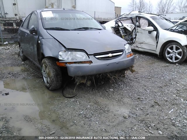 KL1TD56616B649272 - 2006 CHEVROLET AVEO LS GRAY photo 6